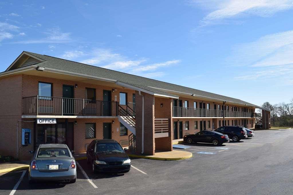 Econo Lodge Richburg Екстериор снимка