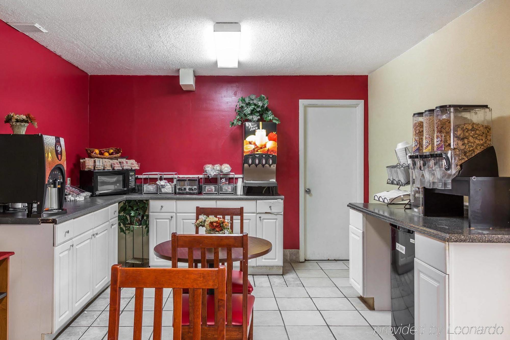 Econo Lodge Richburg Екстериор снимка
