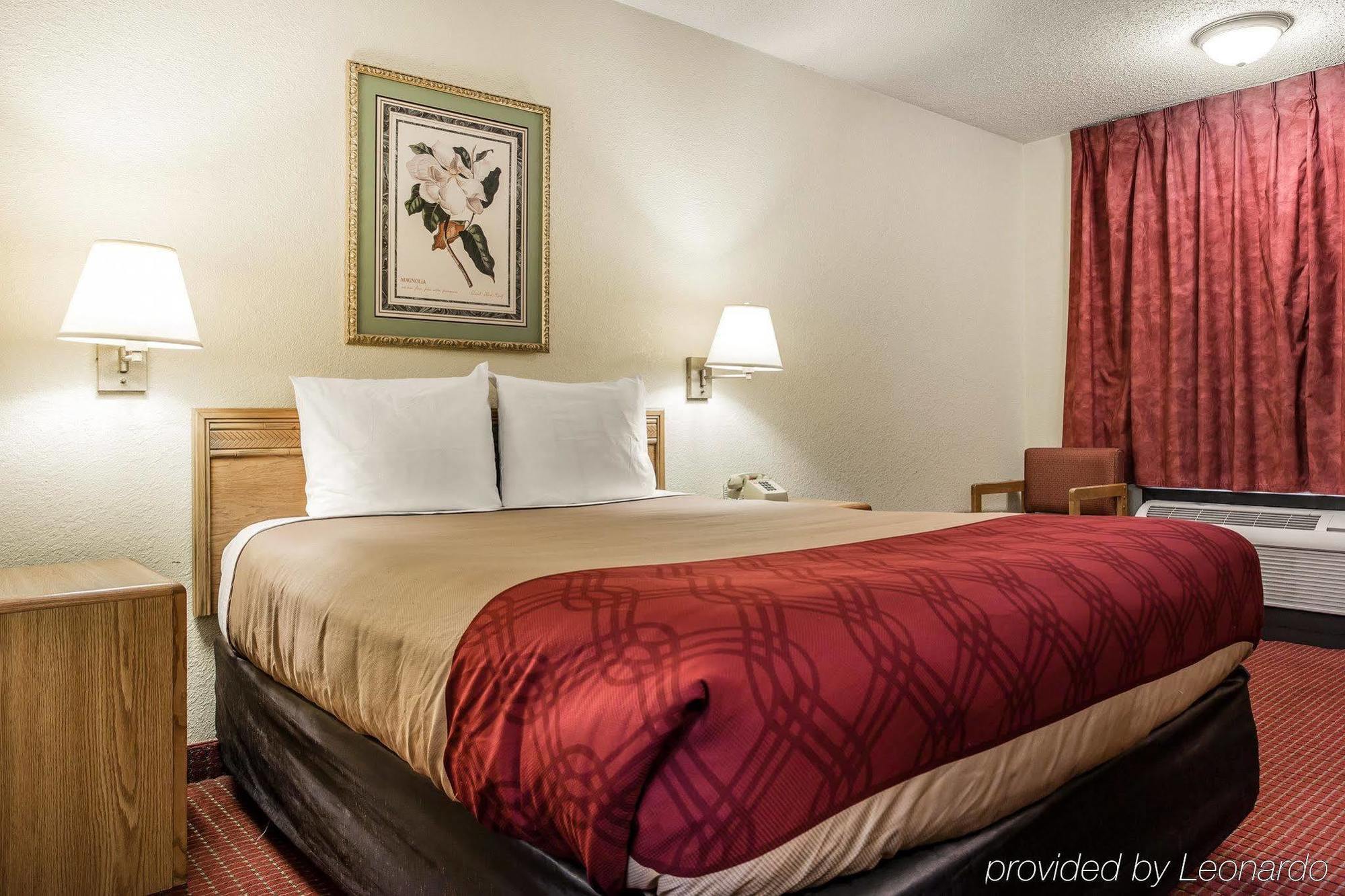 Econo Lodge Richburg Екстериор снимка
