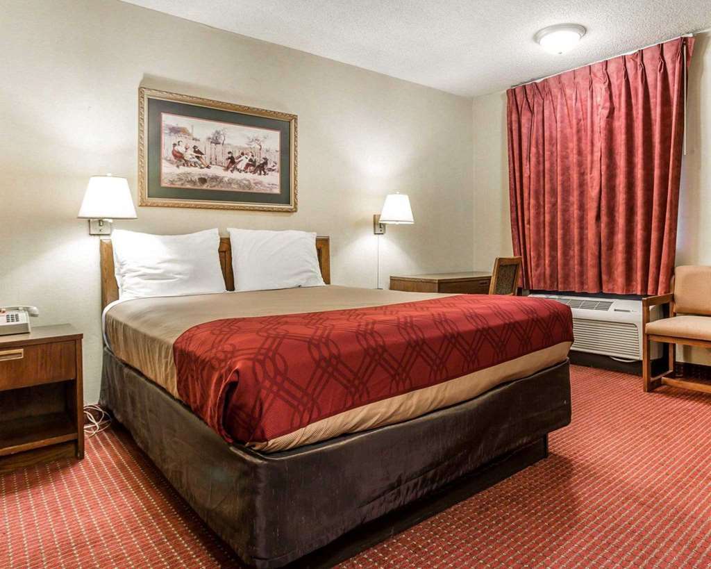 Econo Lodge Richburg Стая снимка