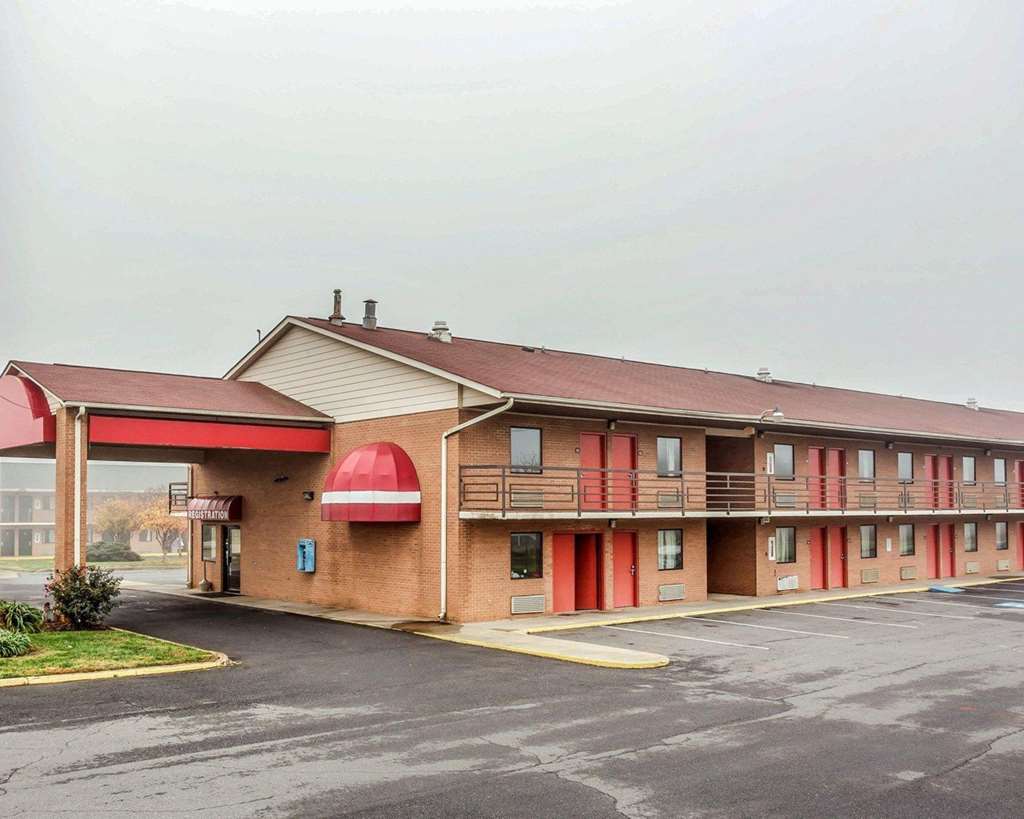 Econo Lodge Richburg Екстериор снимка
